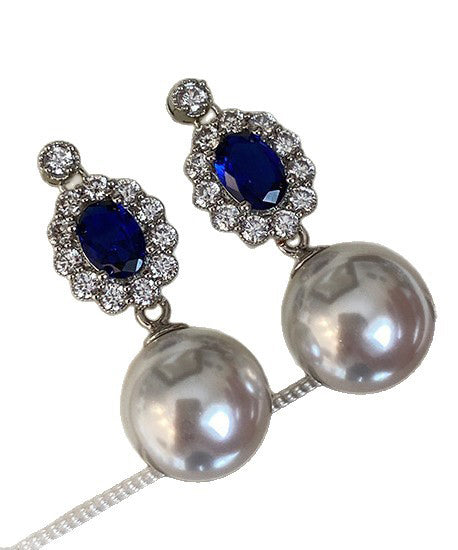New Diamond Studded Pearl Oval Pendant Earrings