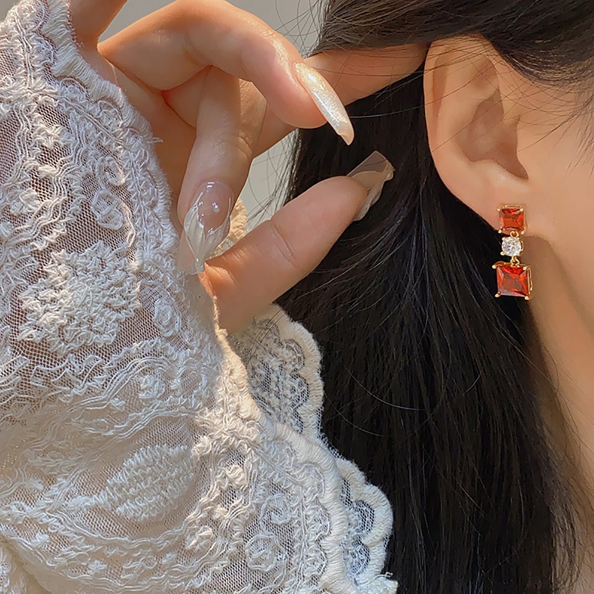 Rouge Princess Earrings