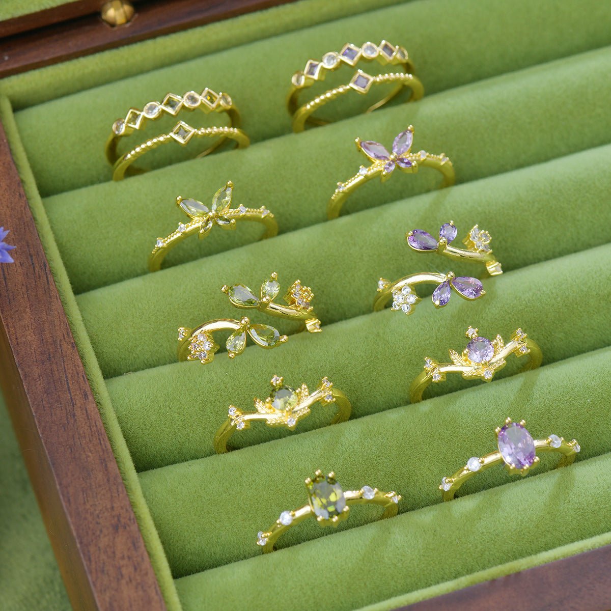 Violet Tiara Ring