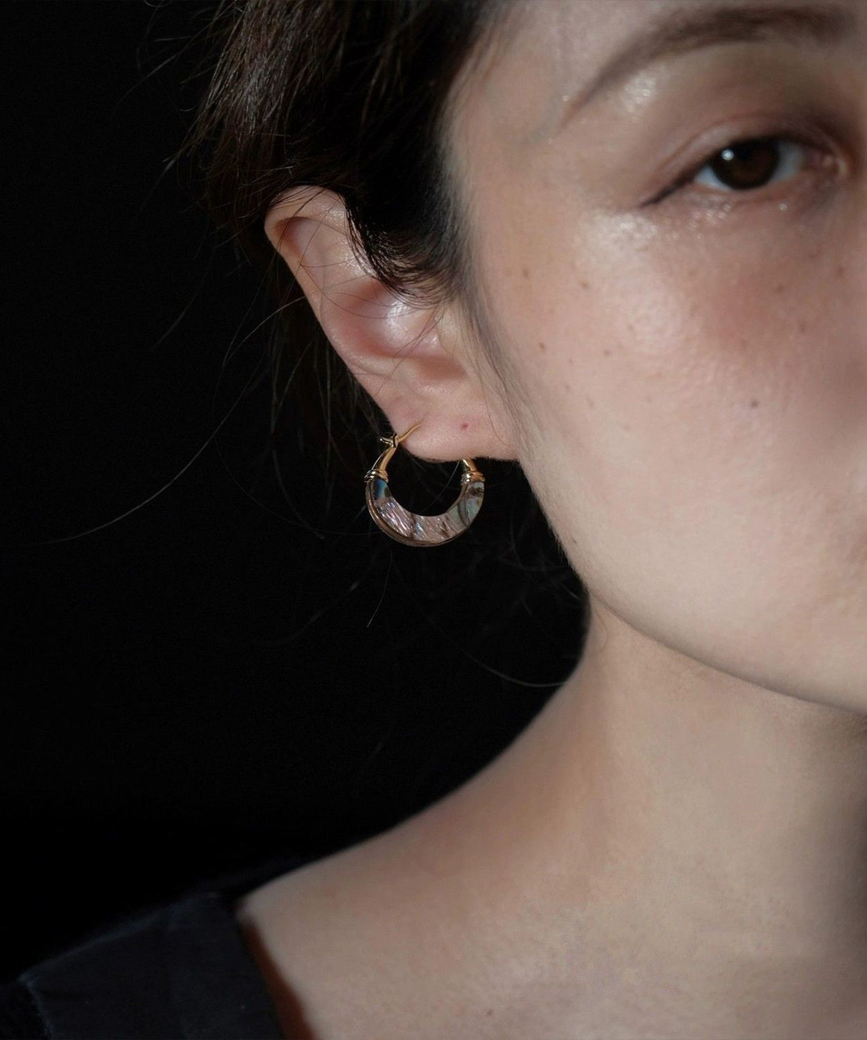 Gold Copper Overgild Shell Hoop Earrings