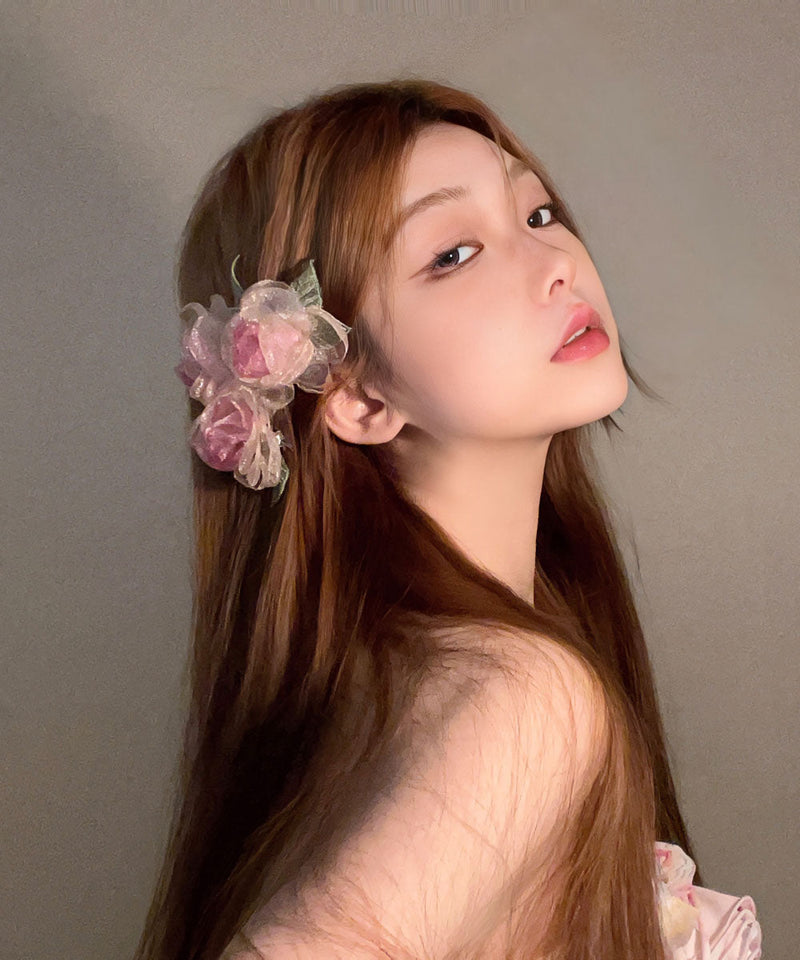Red Organza Leaf Duck Beak Hairpin