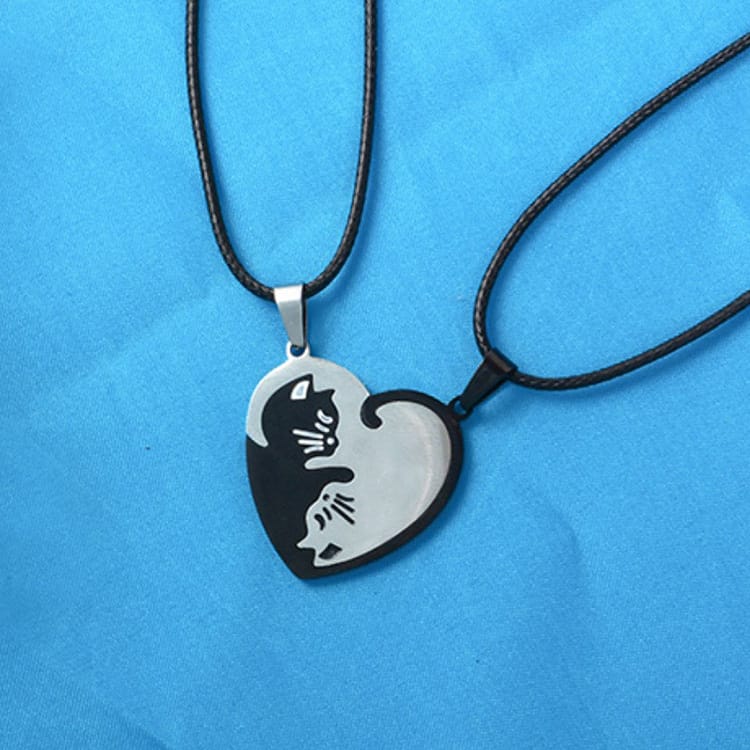 Cat Couple Necklaces for Feline-loving.