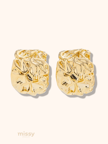 Vaani Pleated C-hoop Earrings