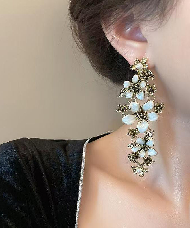 Retro White Alloy Tassel Drop Earrings
