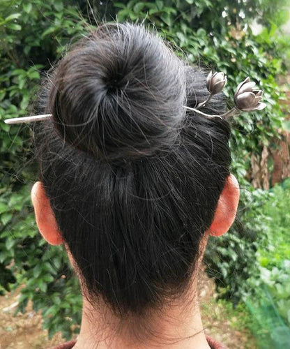 Silk Sterling Silver Yulan Magnolia Hairpin