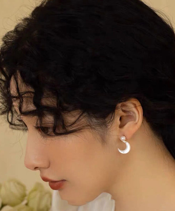 White Moon Shape Pearl Drop Earrings