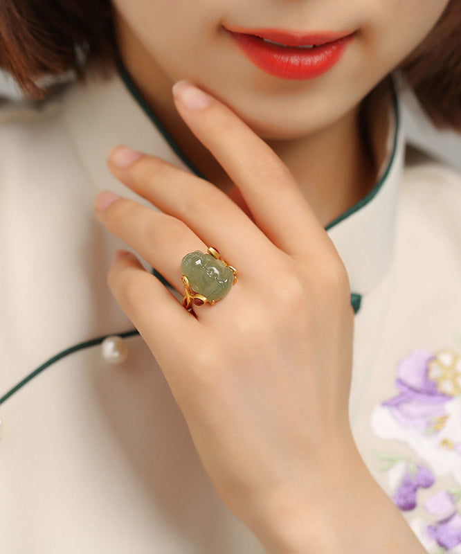 Classy Green Sterling Silver Overgild Jade a Mythical Wild Animal Rings