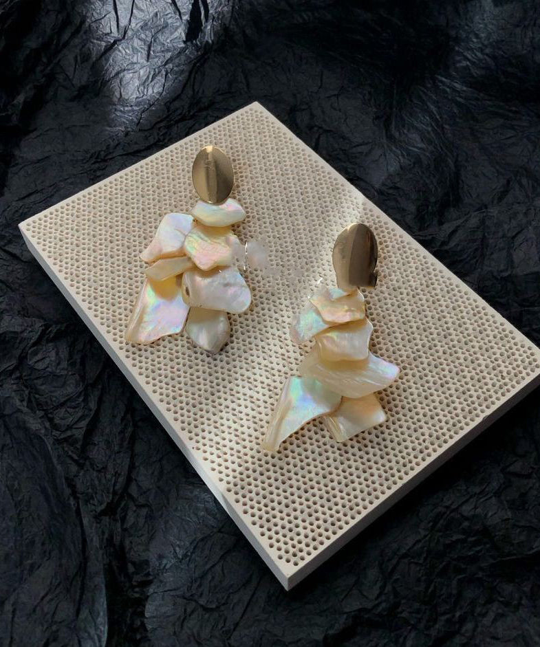 Original Design Alloy Shell Asymmetrical Drop Earrings