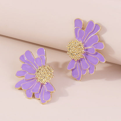 Retro Alloy Pattern Earrings