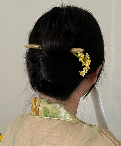 Retro Yellow Green Sandalwood Hairpin