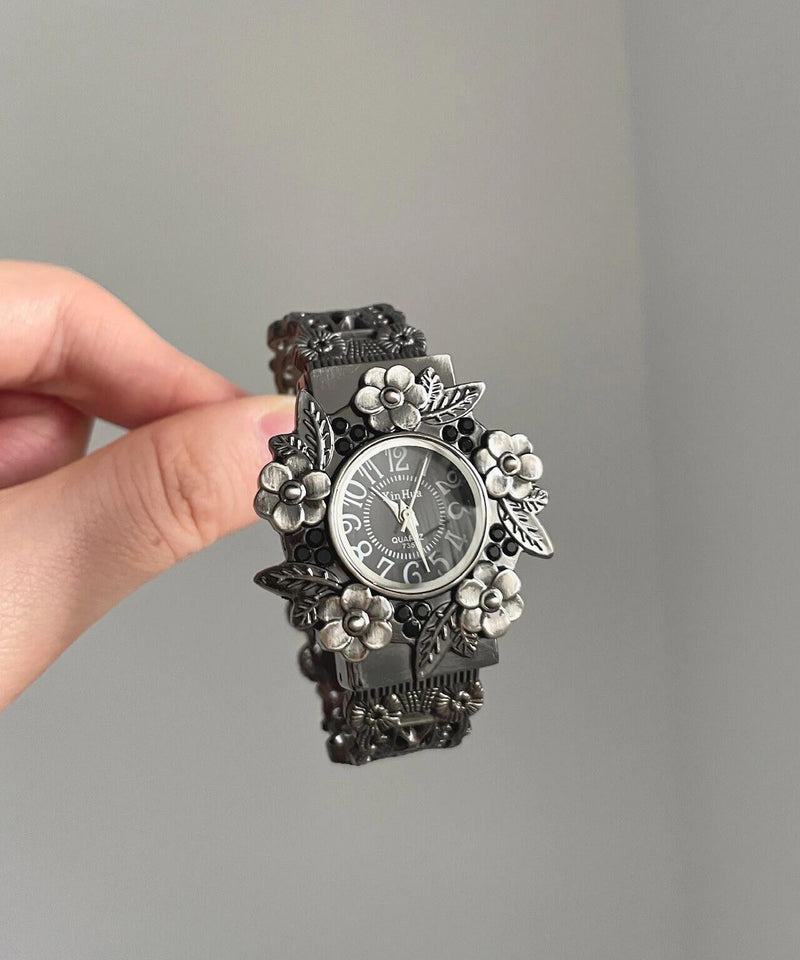 Retro Black Metal Hollow Out Watches