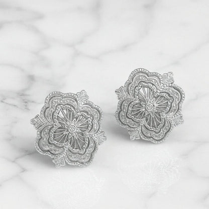 "jacintha" Earrings Silver