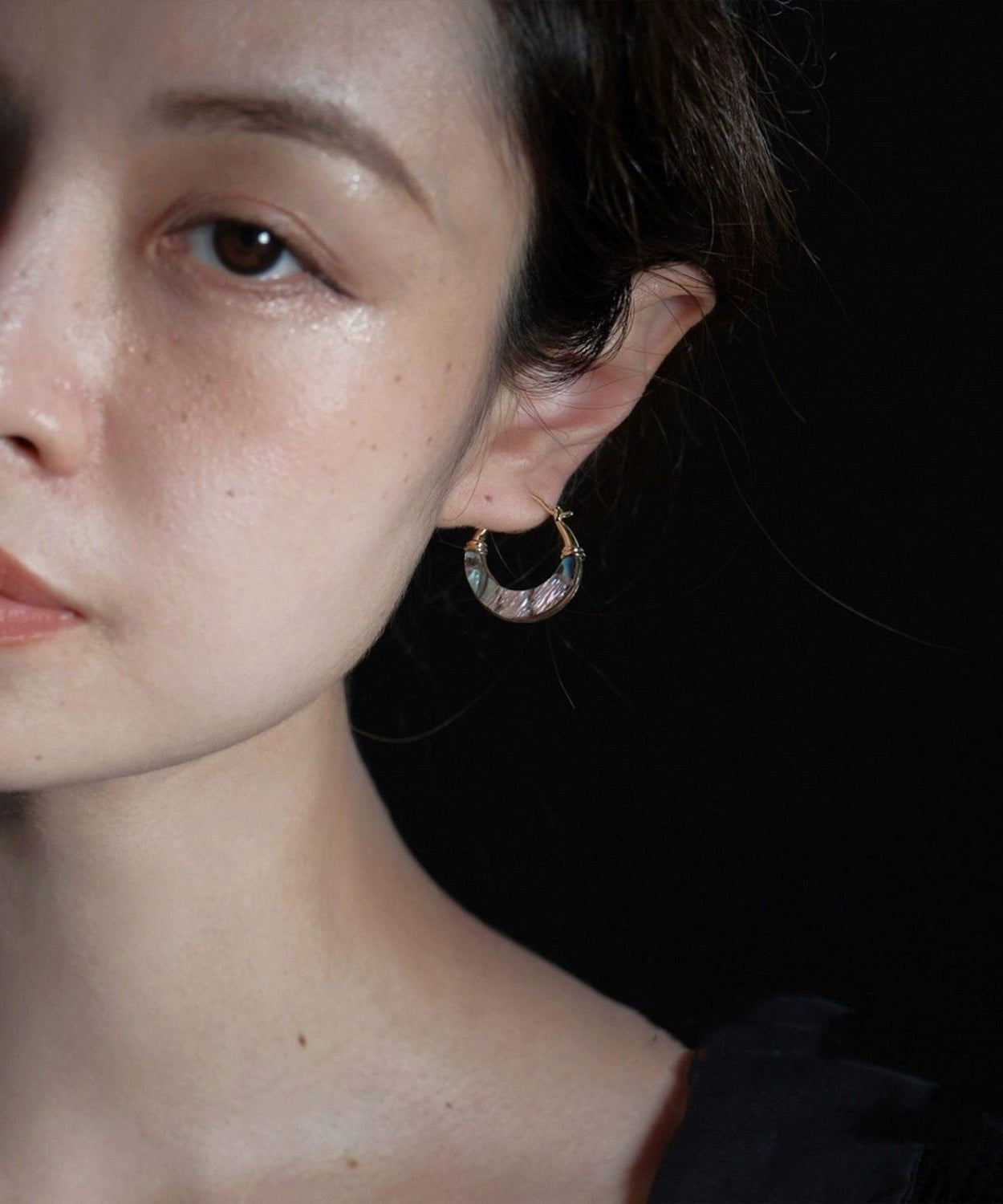 Gold Copper Overgild Shell Hoop Earrings