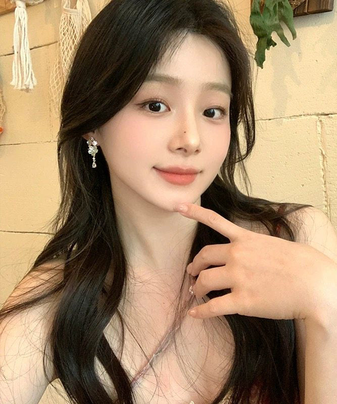 White Alloy Zircon Tassel Drop Earrings