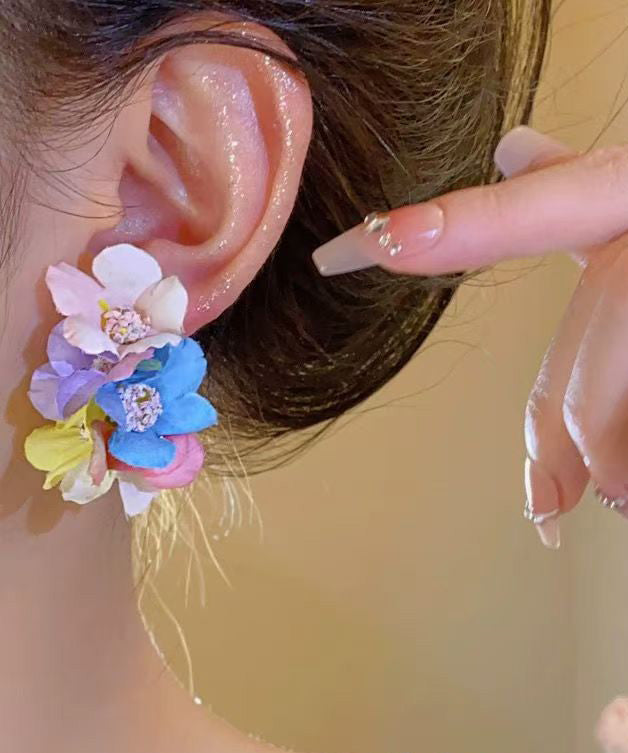 Flower Vacation Style Earrings