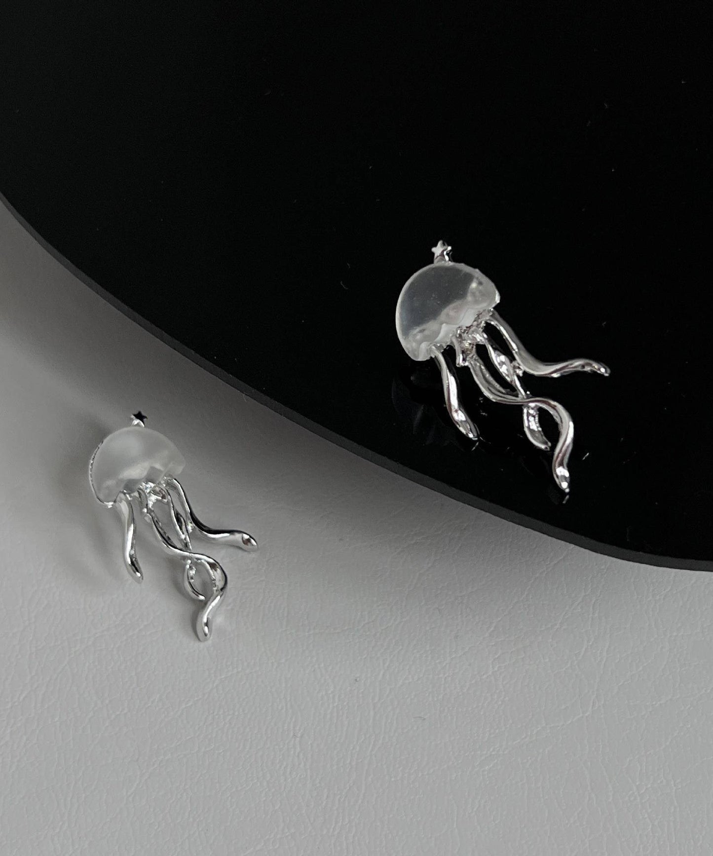 Silk Copper Resin Jellyfish Stud Earrings