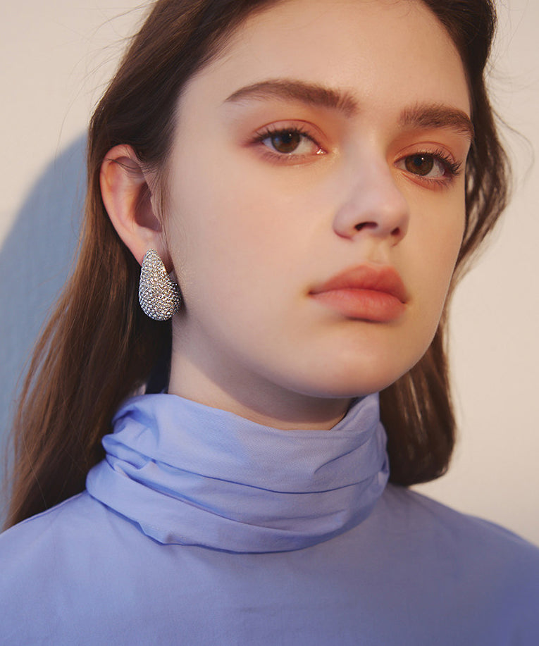 Sparkling Zircon Teardrop-shaped Metal Stud Earrings