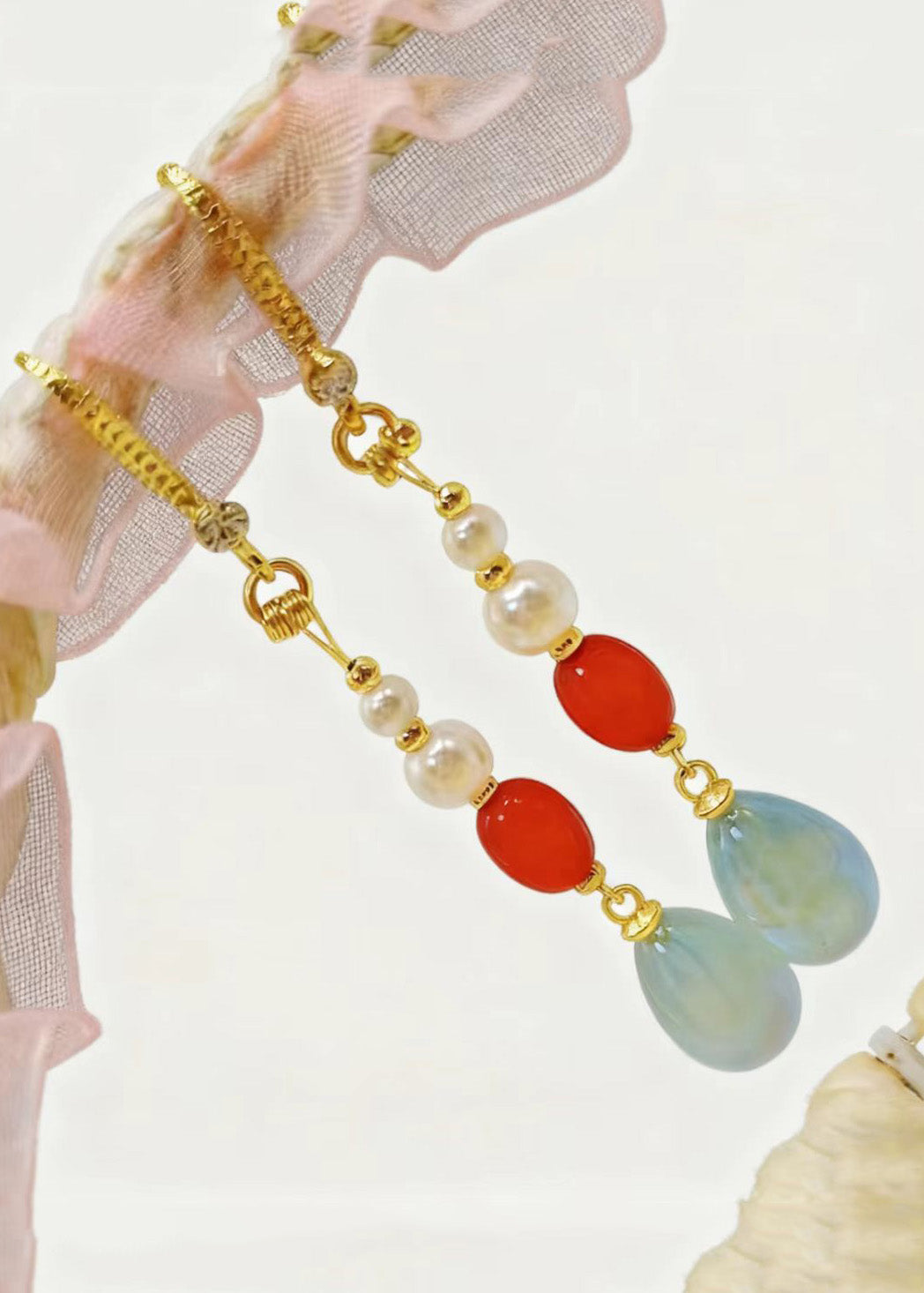Teardrop Shape Fine Acrylic Drop Earrings