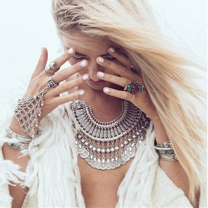 Chain Flower Finger Bracelet