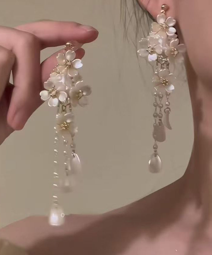 Modern White Copper Alloy Tassel Drop Earrings