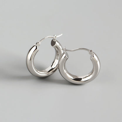 Alania Glossy Hoop Earrings