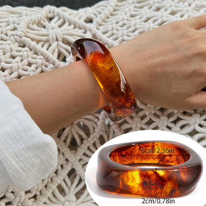 Ivyonna Irregular Resin Bangle