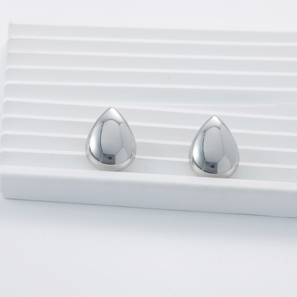Andrea Geometric Drop Earrings