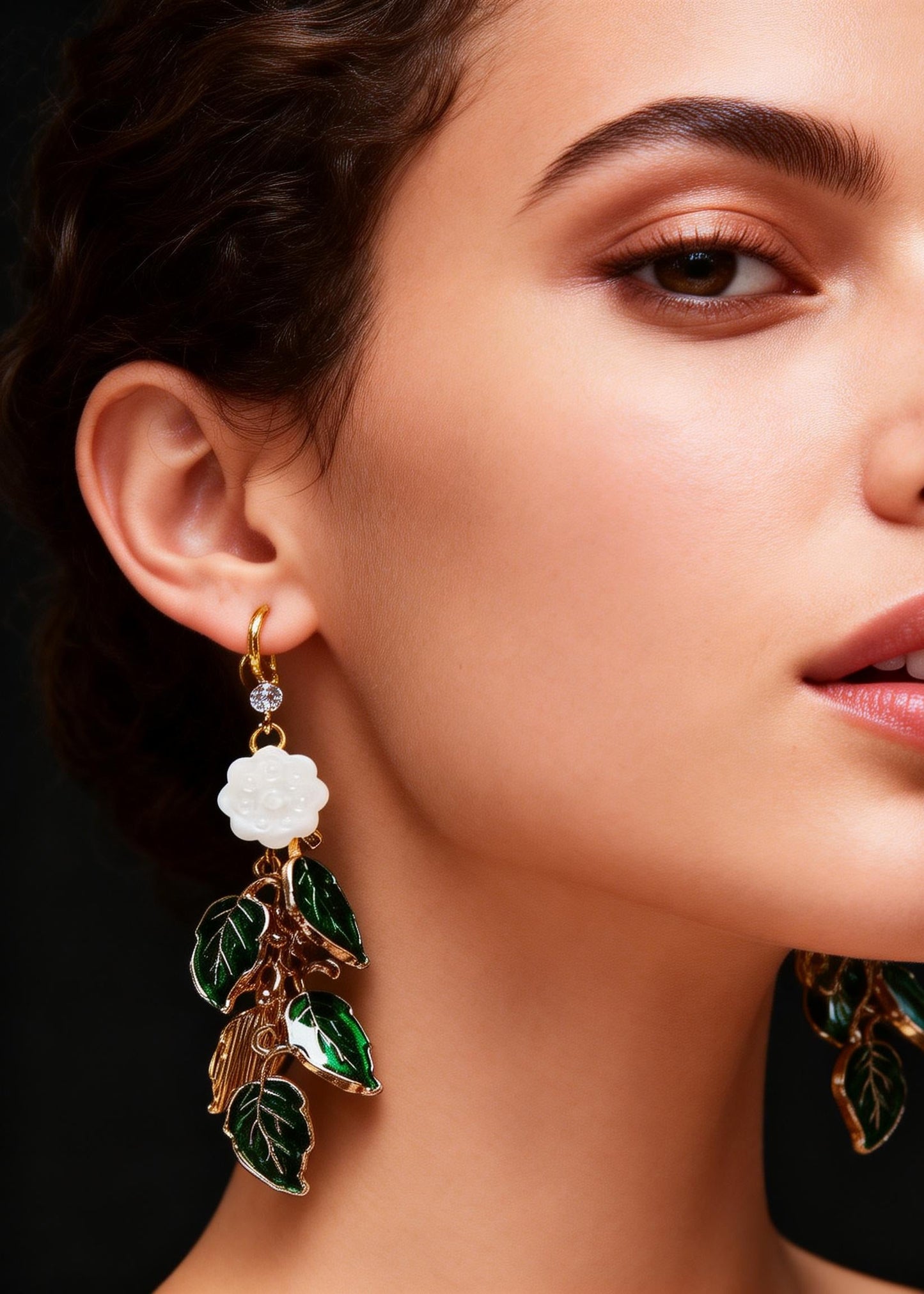 Green Leaf Gilding Drop Earrings