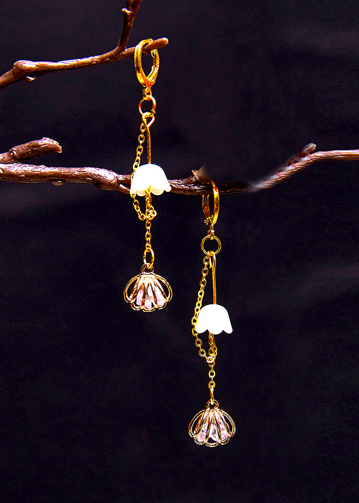 Art Bud Wrap Zircon 14k Gold Tassels Drop Earrings