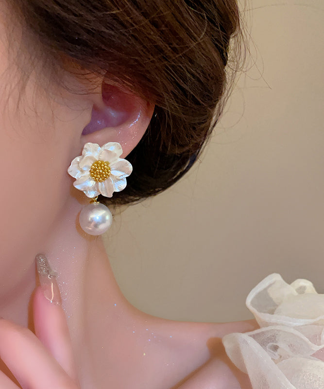White Copper Overgild Pearl Drop Earrings