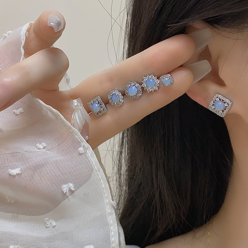 Baroque Stud Earrings - Kelsey