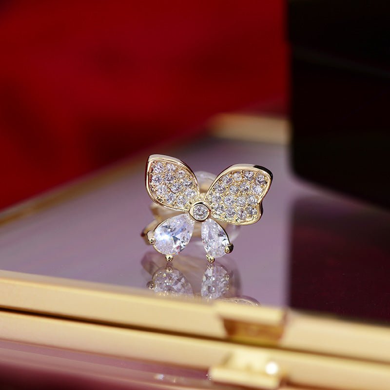 [] Butterfly Clip on Earrings