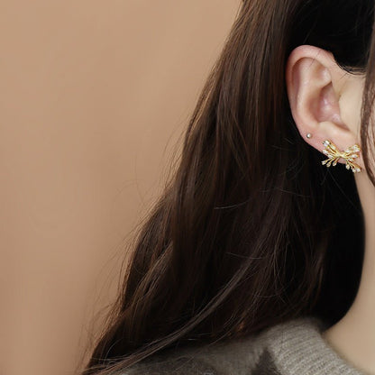 [] Clarissa Butterfly Earrings