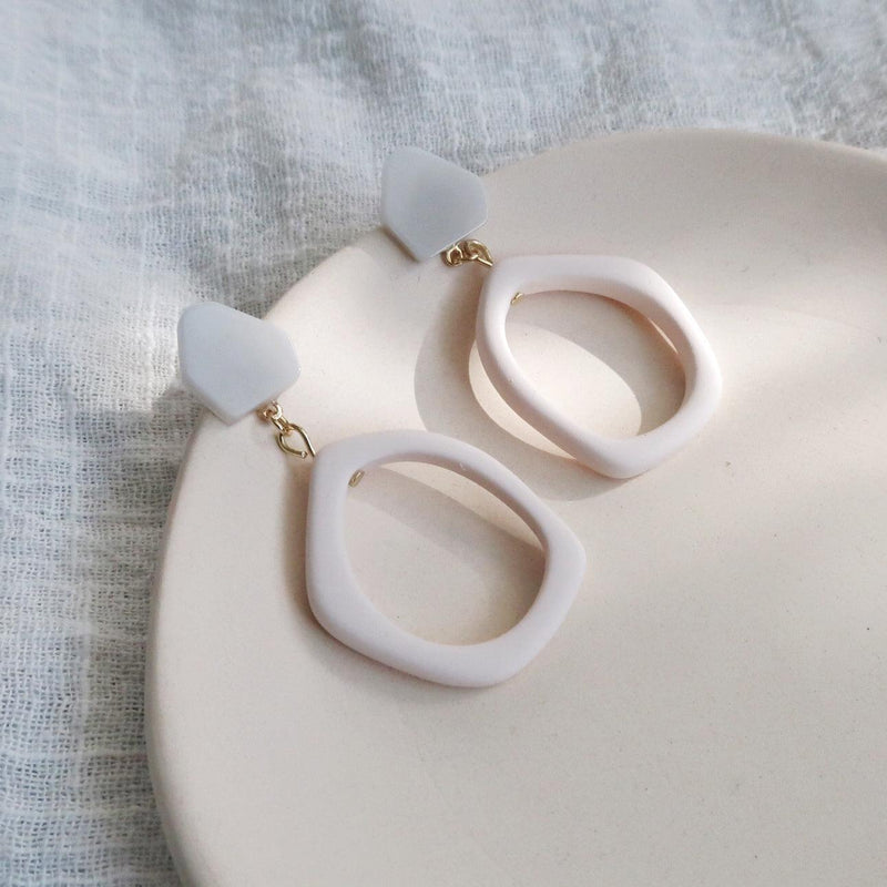 [] Geometry Earrings (3 Colors)