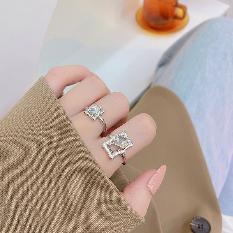 [] Crystal Gleam Ring