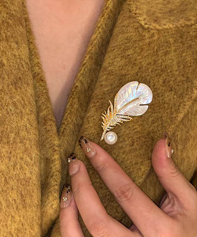 Modern Golden Feather Shape Pearl Fine Zircon Brooch