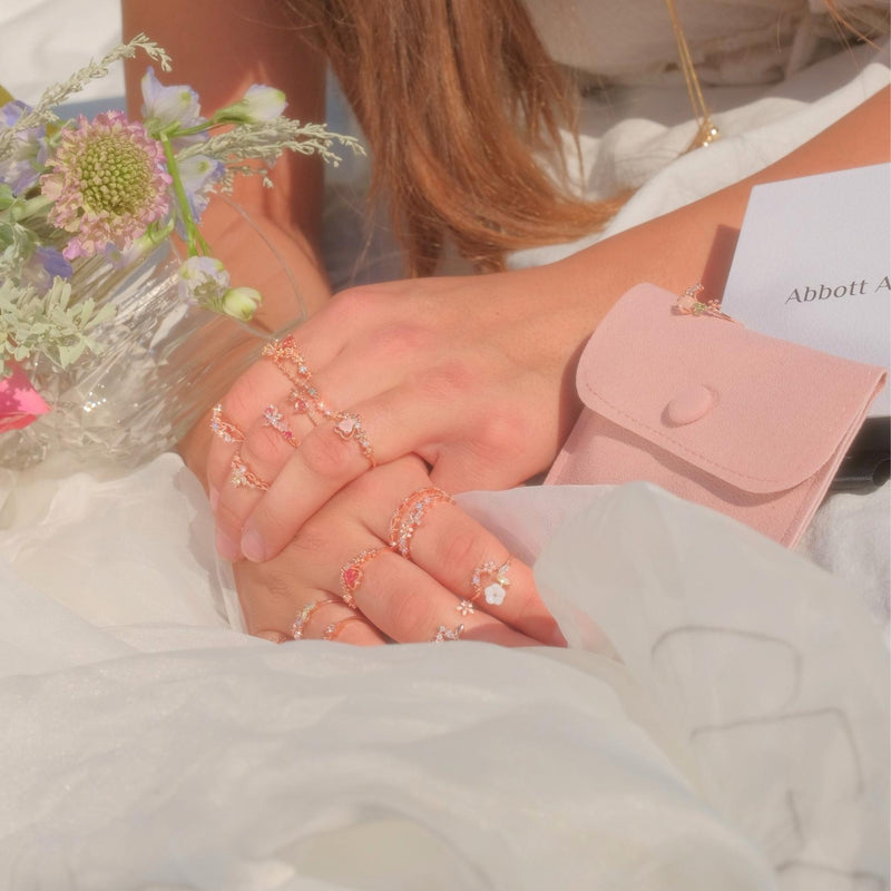 [] Hyacinth Dangly Flower Ring