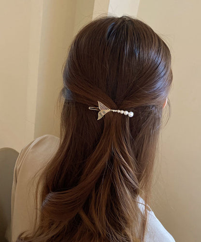 White Pearl Fish Tail Shark Clip Hairpin