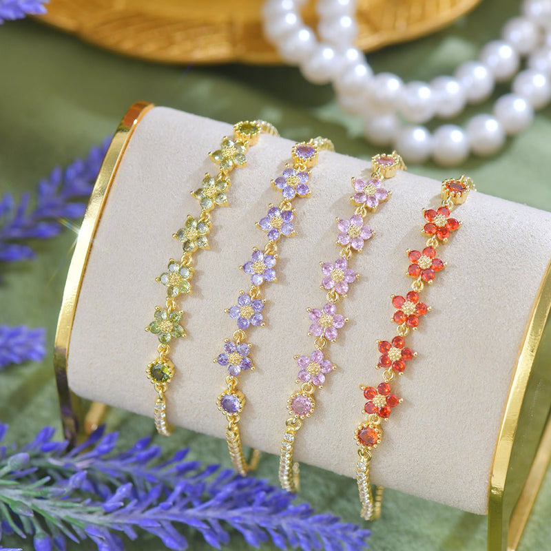 Elaria Bracelet in Green