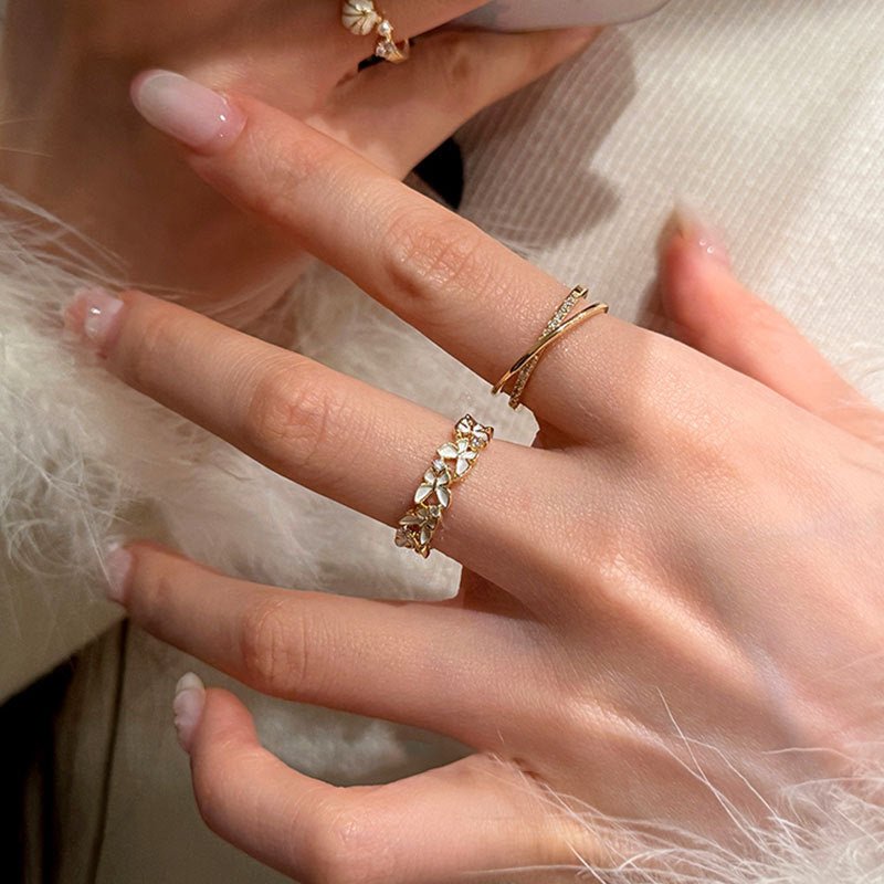Everdale Cross Ring