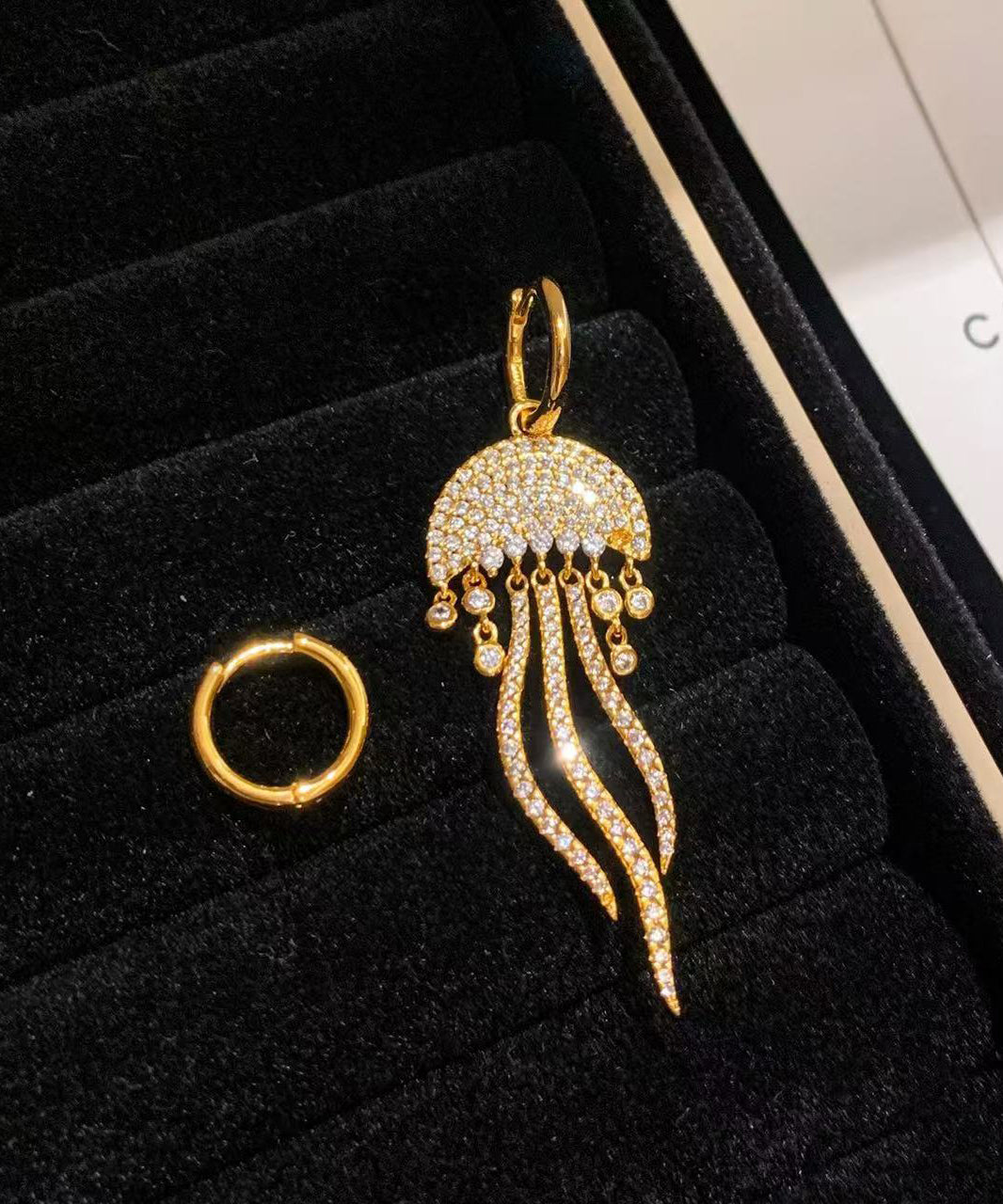Boutique Golden Asymmetrical Design Tasseled Zircon Metal Drop Earrings