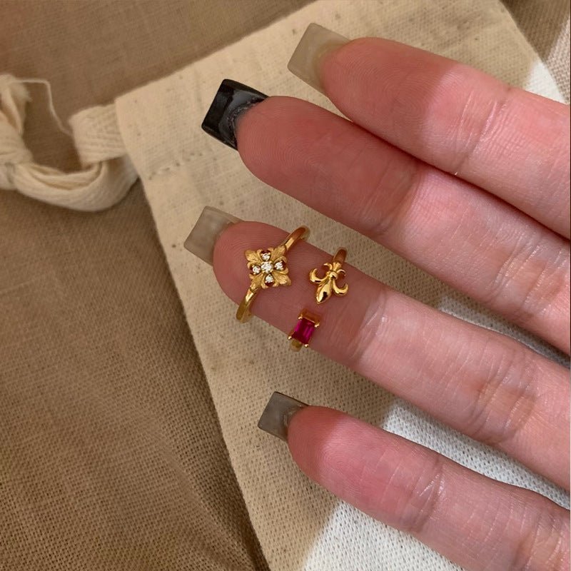 Fleur Royale Ring