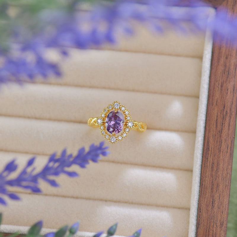 Lilac Laurel Ring