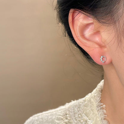 Luna Pearl Earrings