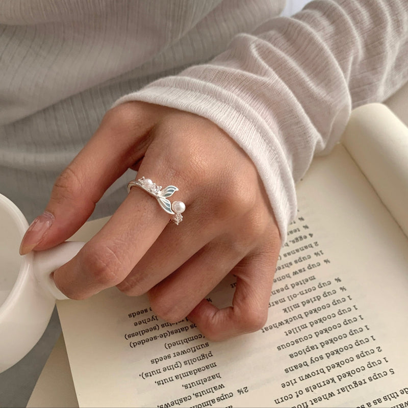 Mermaid Pearl Ring