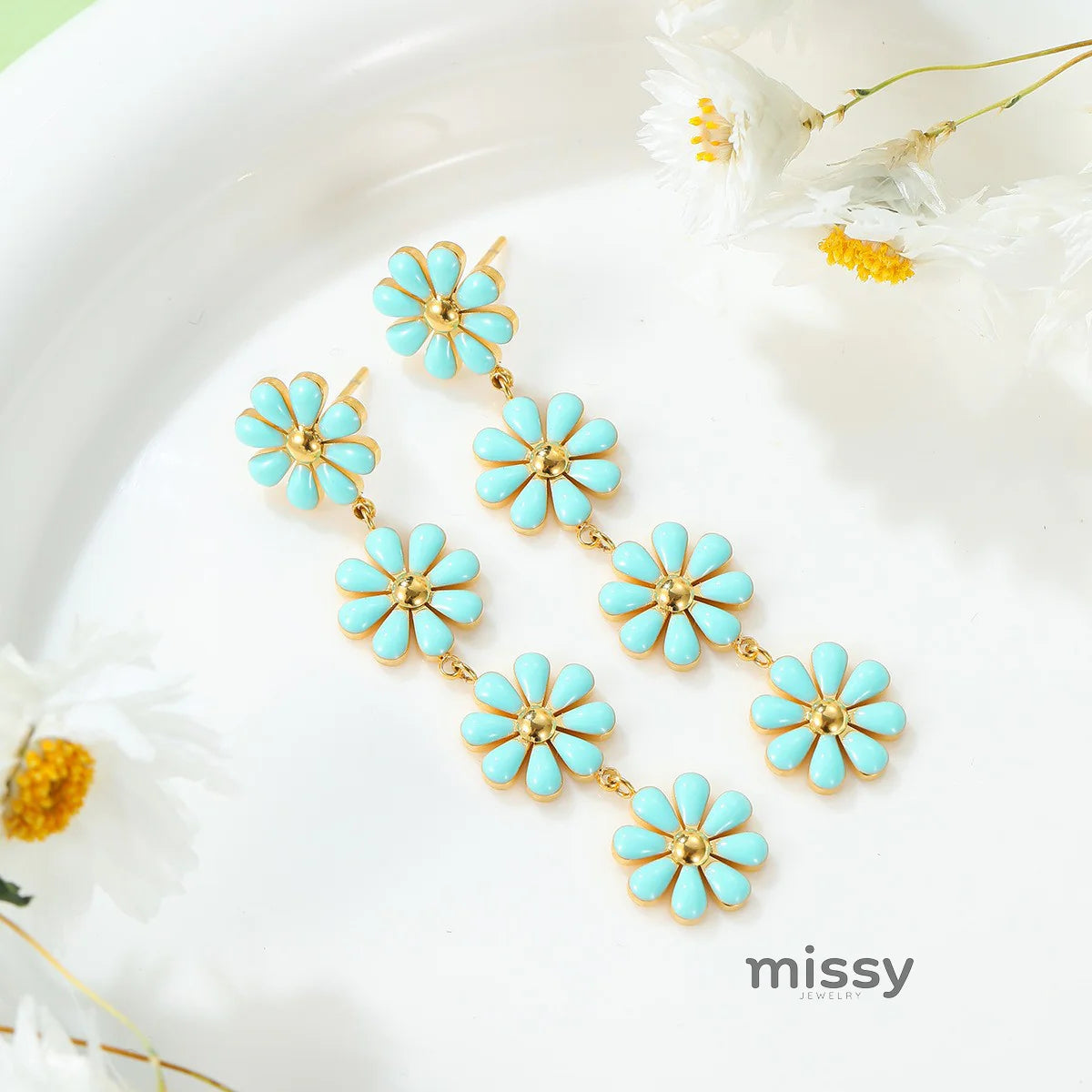 Chyna Daisy Ear Jewels