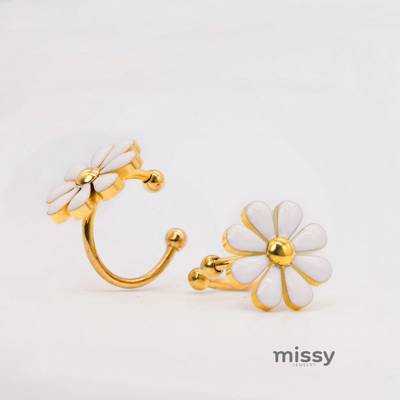 Chyna Daisy Ear Jewels