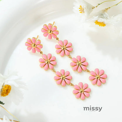 Chyna Daisy Ear Jewels