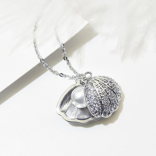 Pearly Shell Mermaid Necklace