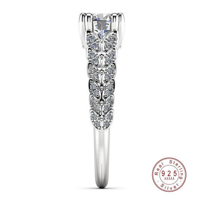 Majestic Crystal Flower Silver Ring